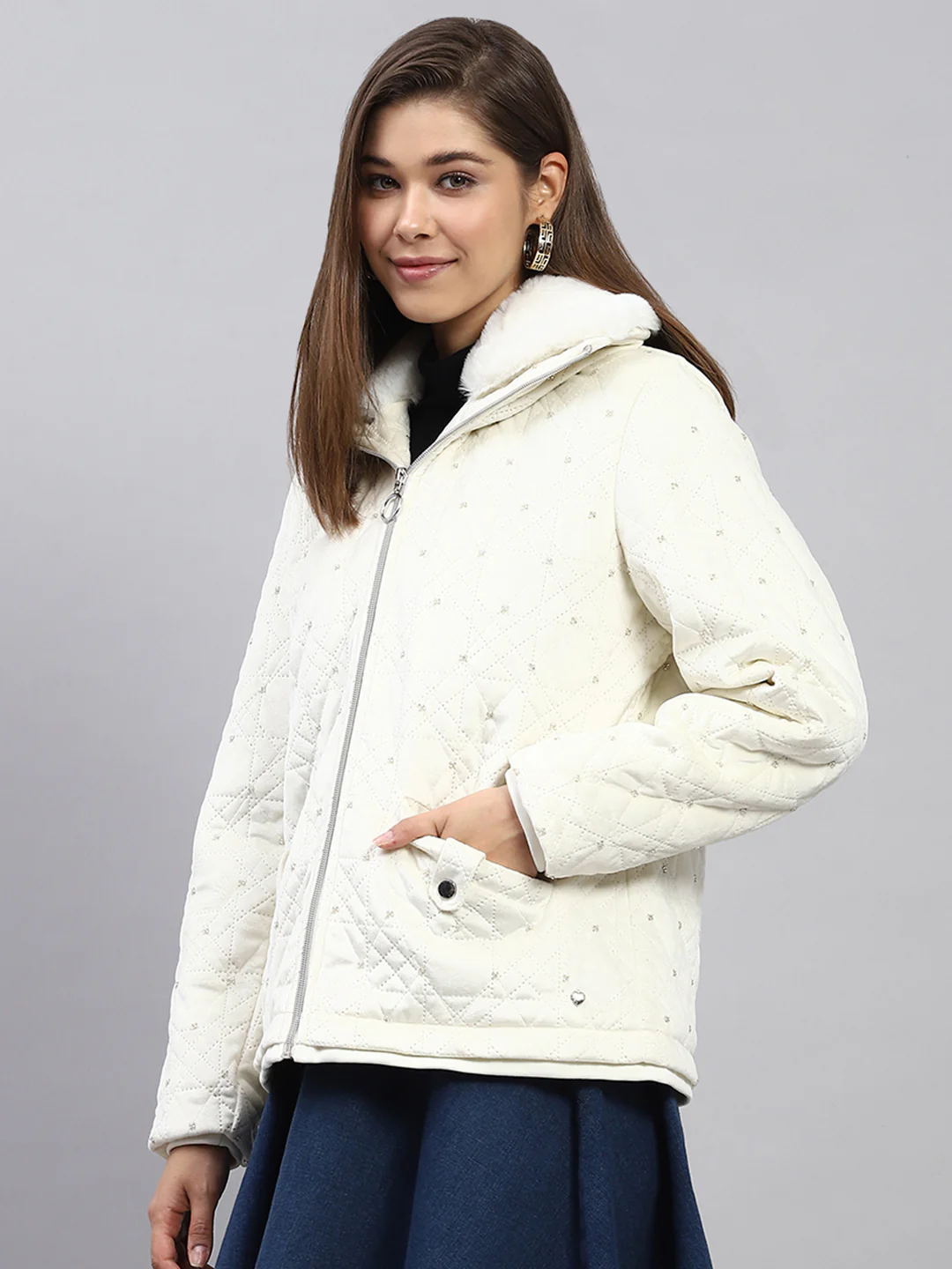 Women White Embroidered Collar Full Sleeve Jacket - Image 3