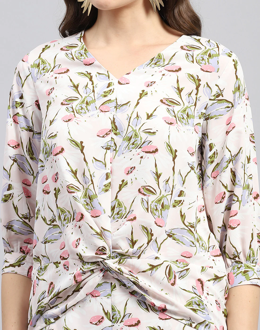 Women White & Pink Floral Print V Neck 3/4 Sleeve Cords Set - Image 4