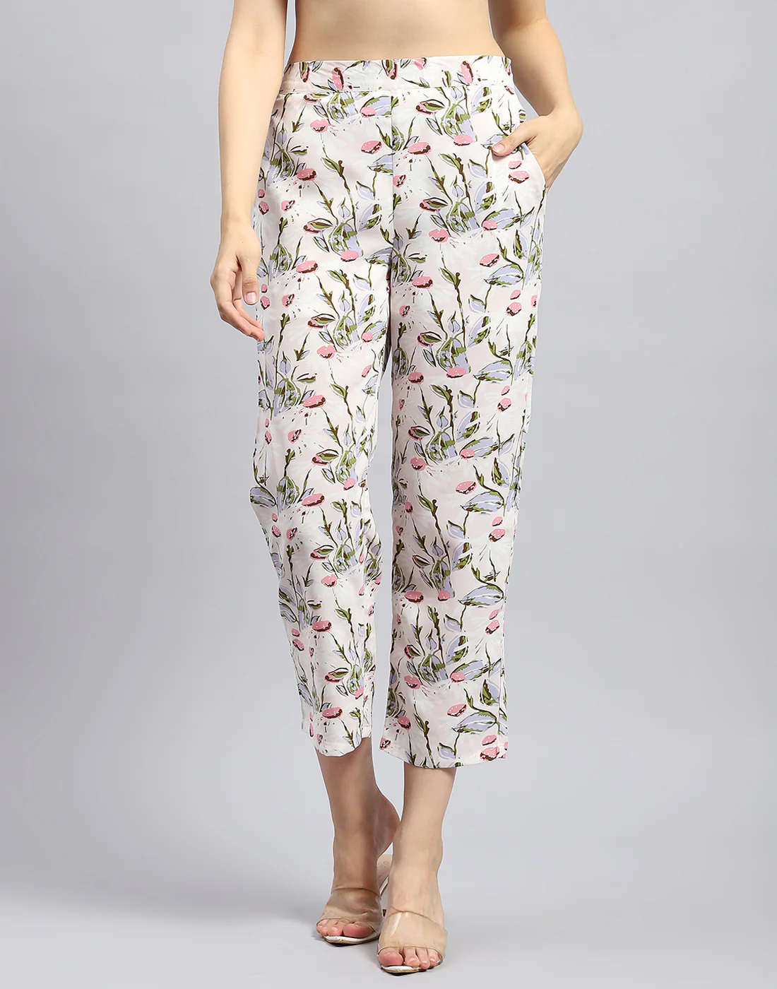 Women White & Pink Floral Print V Neck 3/4 Sleeve Cords Set - Image 7