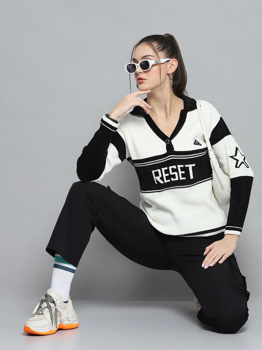 Rock.it Women White Printed Collar Full Sleeve Pullover - Image 2