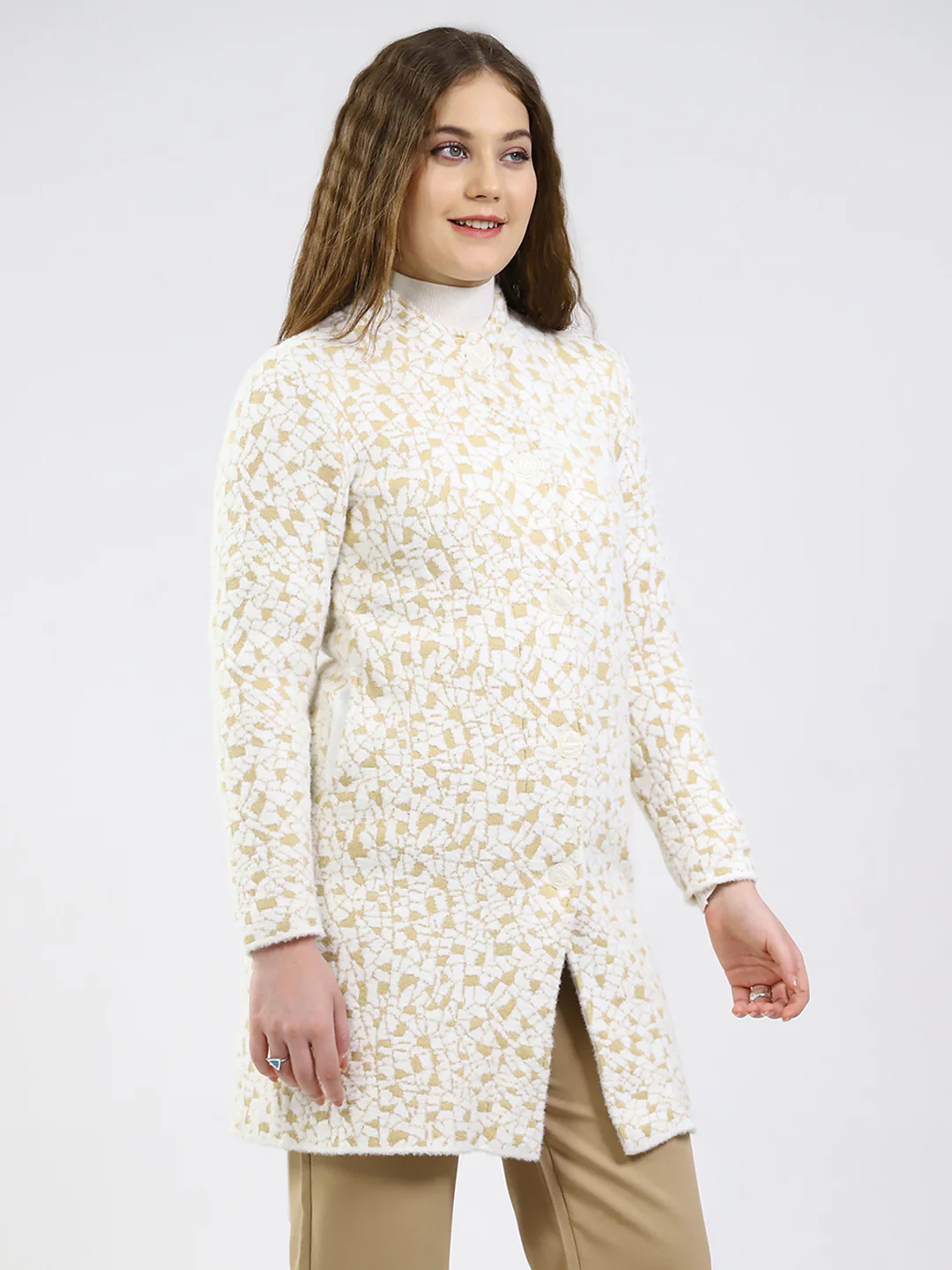 Women White Printed Round Neck Full Sleeve Knitted Coat - Image 4
