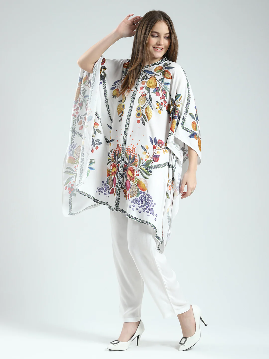 Women White Printed Round Neck Half Sleeve Cords Set - Image 3