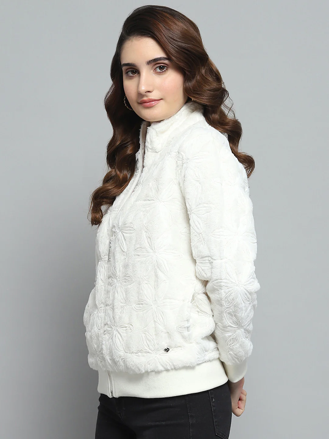 Women White Self Design Mock Neck Full Sleeve Sweatshirt - Image 3
