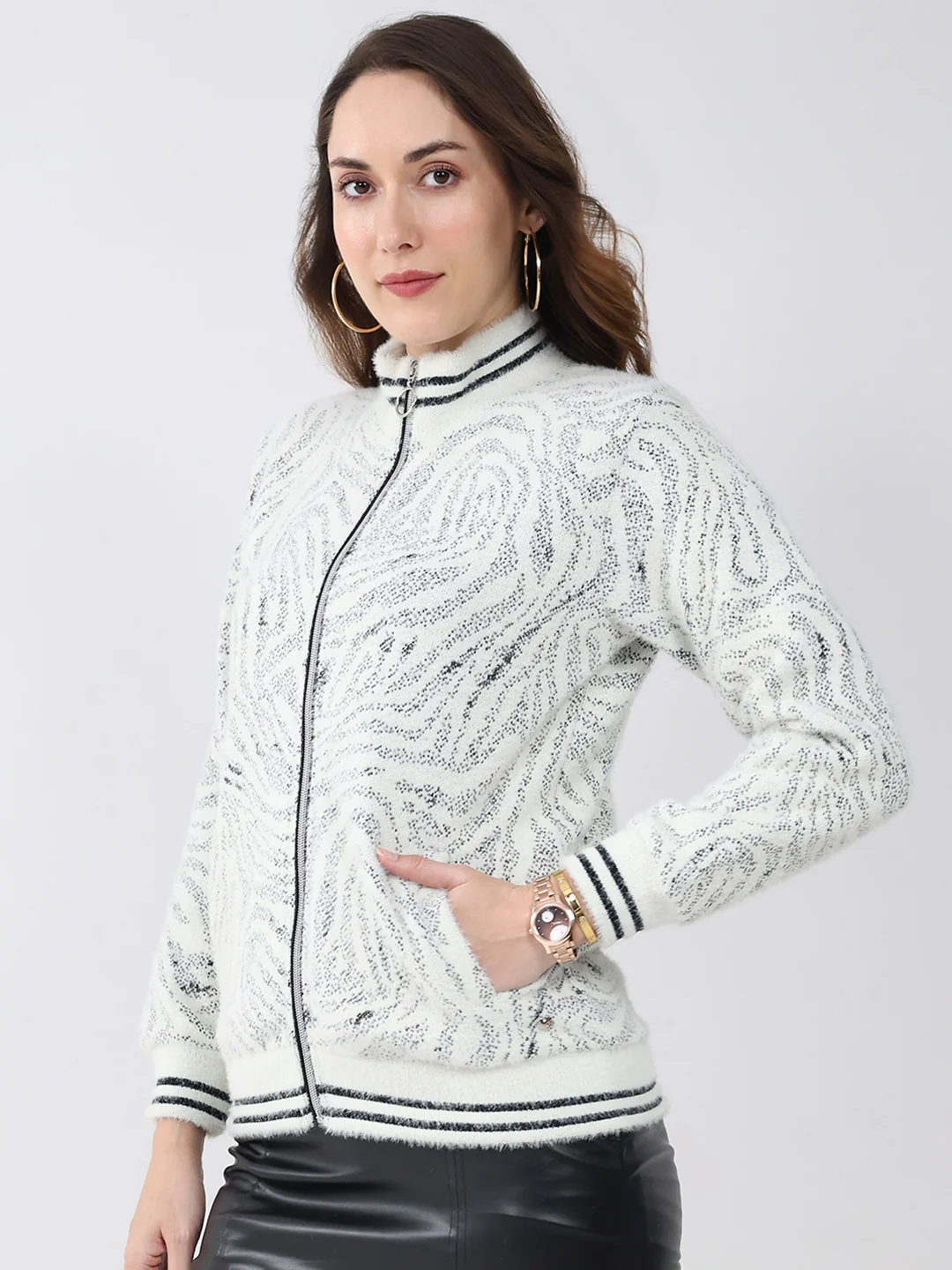Women White Self Design Mock Neck Full Sleeve Sweatshirt - Image 3
