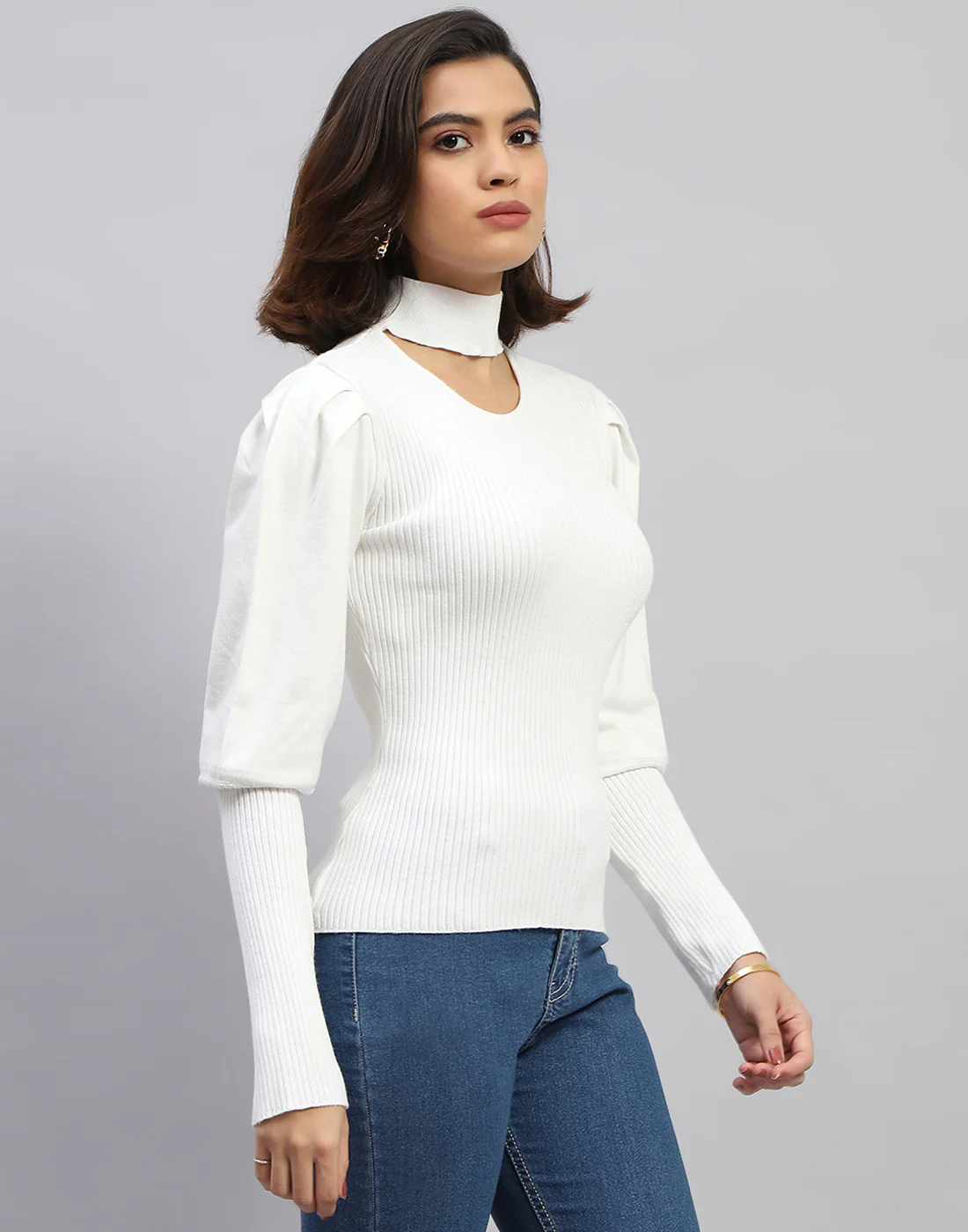 Women White Self Design Round Neck Full Sleeve Sceavy - Image 5