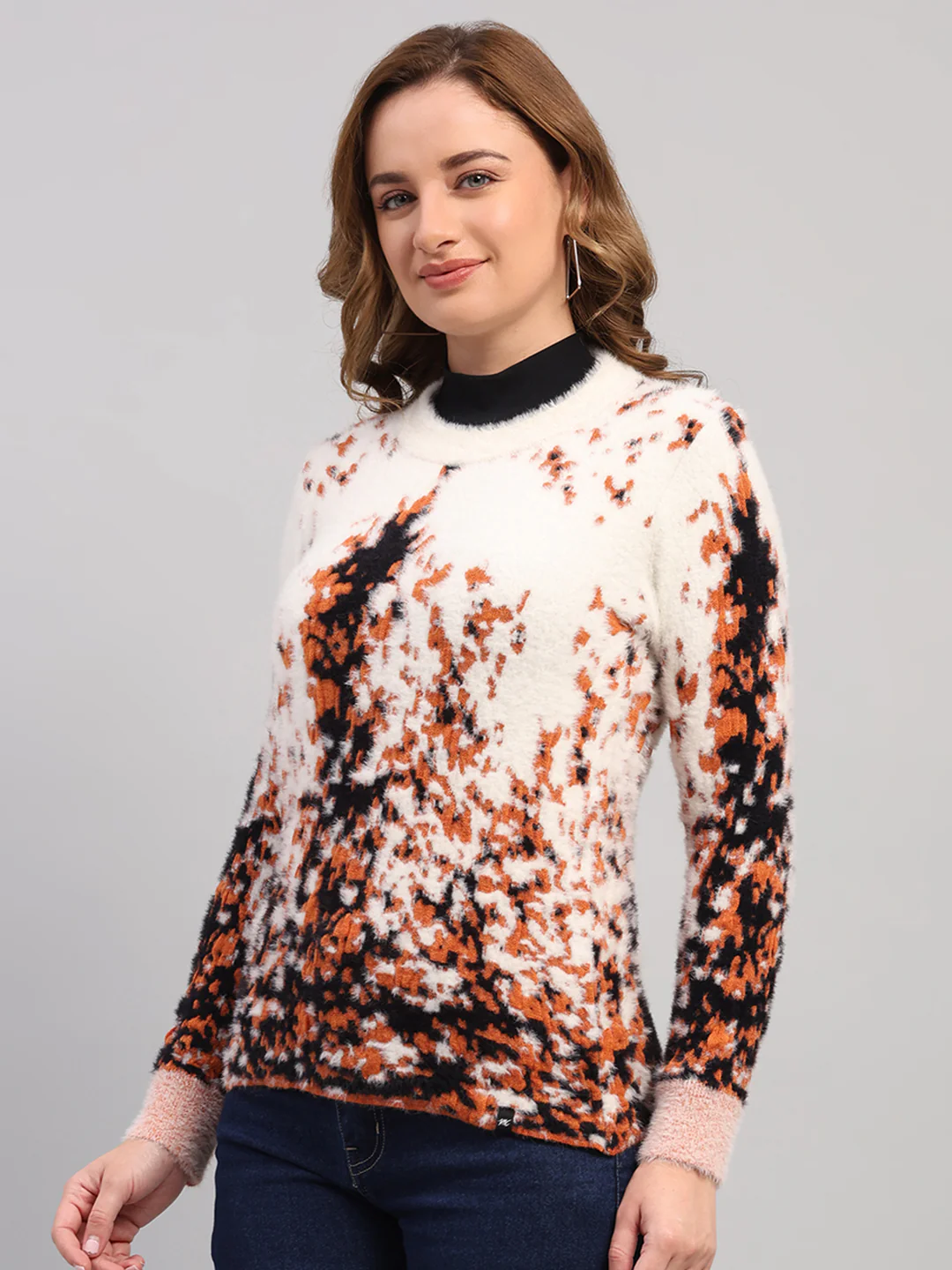 Women White Self Design Round Neck Full Sleeve Winter Top - Image 3