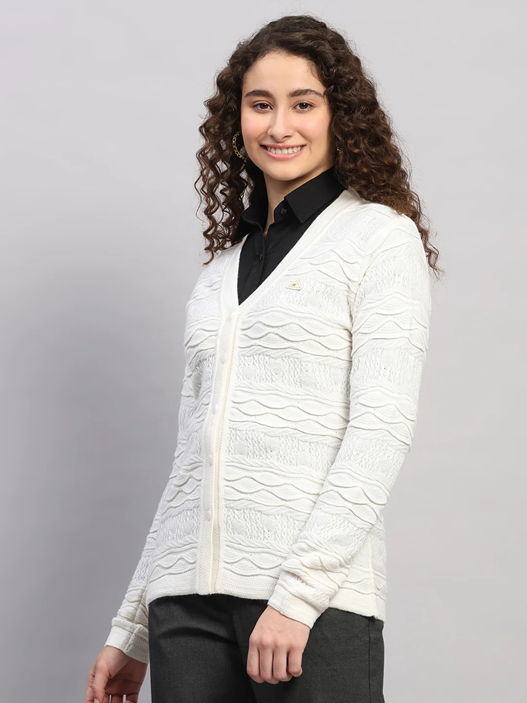 Women White Self Design V Neck Full Sleeve Cardigan - Image 3
