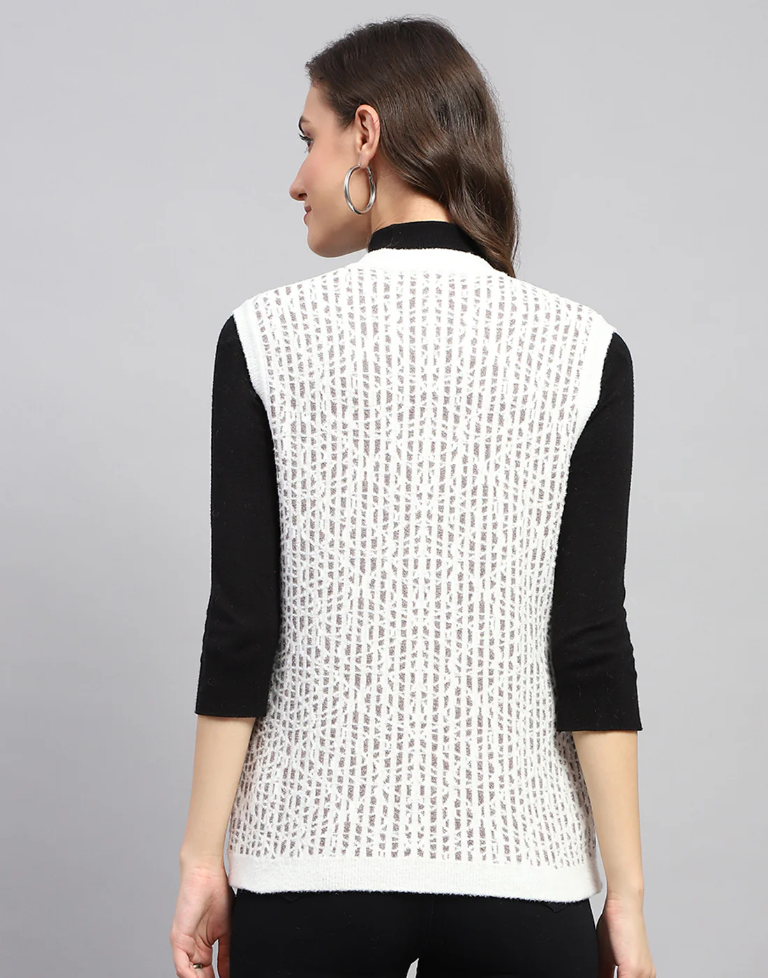 Women White Self Design V Neck Sleeveless Cardigan - Image 6