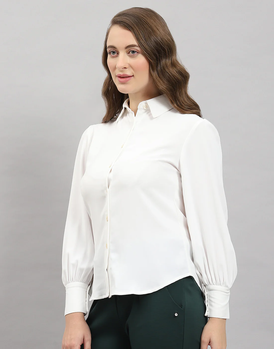 Women White Solid Collar Full Sleeve Top - Image 3
