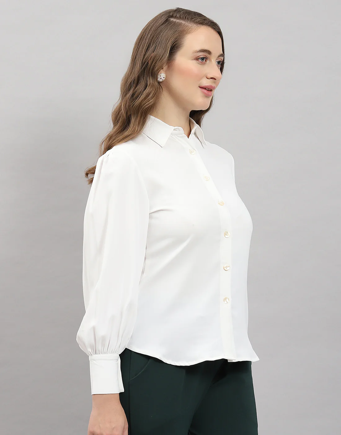 Women White Solid Collar Full Sleeve Top - Image 4