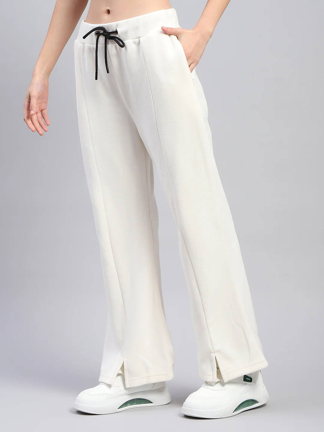 Rock.it Women White Solid Collar Full Sleeve Tracksuit - Image 7
