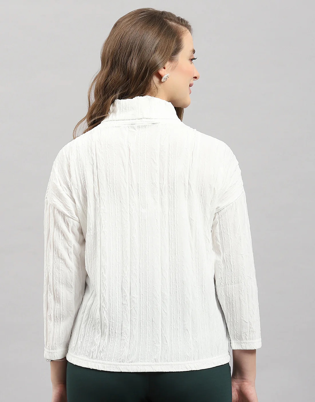 Women White Solid Mock Neck Full Sleeve Winter Top - Image 5