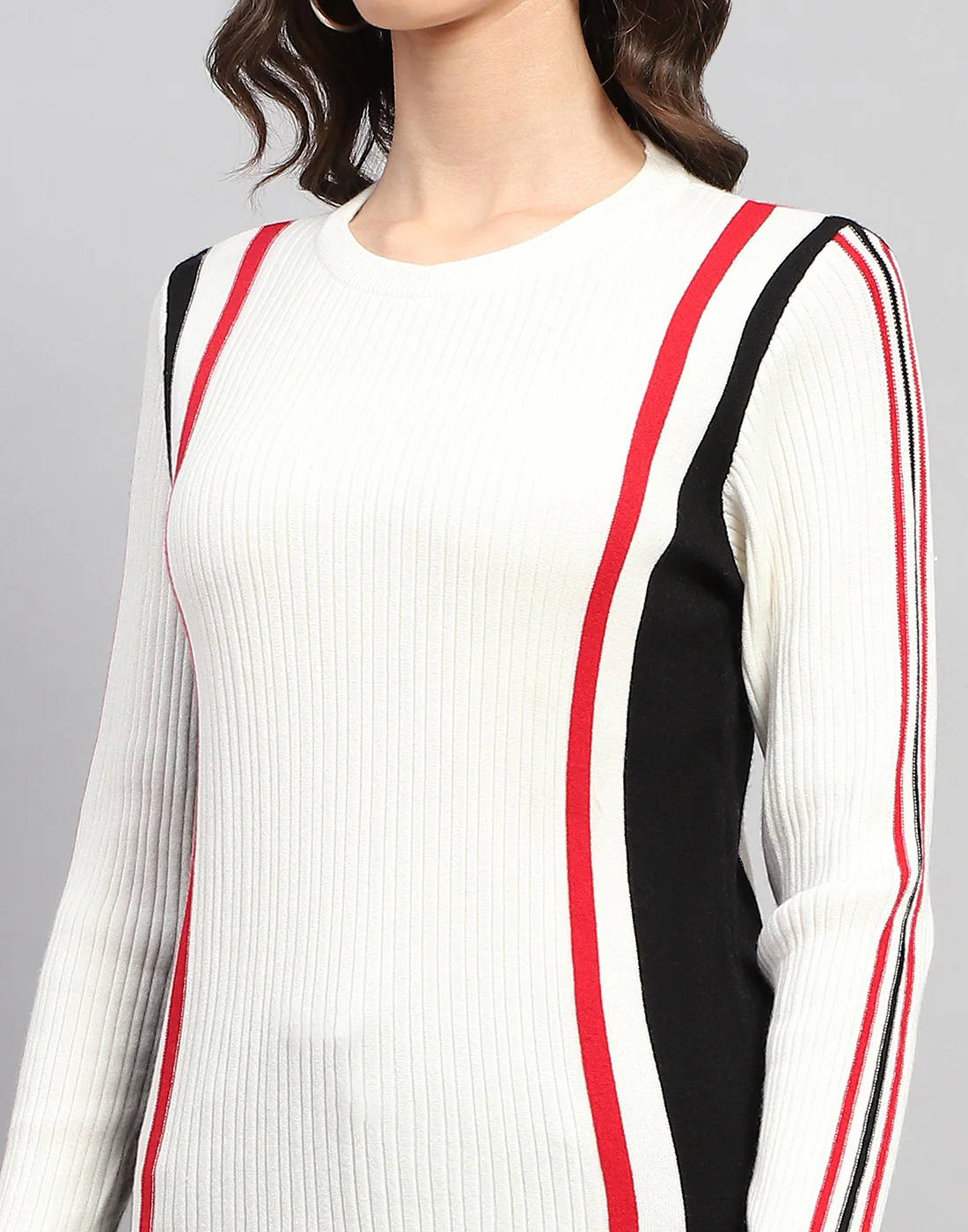 Women White Solid Round Neck Full Sleeve Winter Top - Image 6