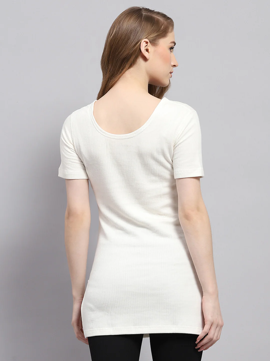 Women White Solid Round Neck Half Sleeve Thermal Vest - Image 5
