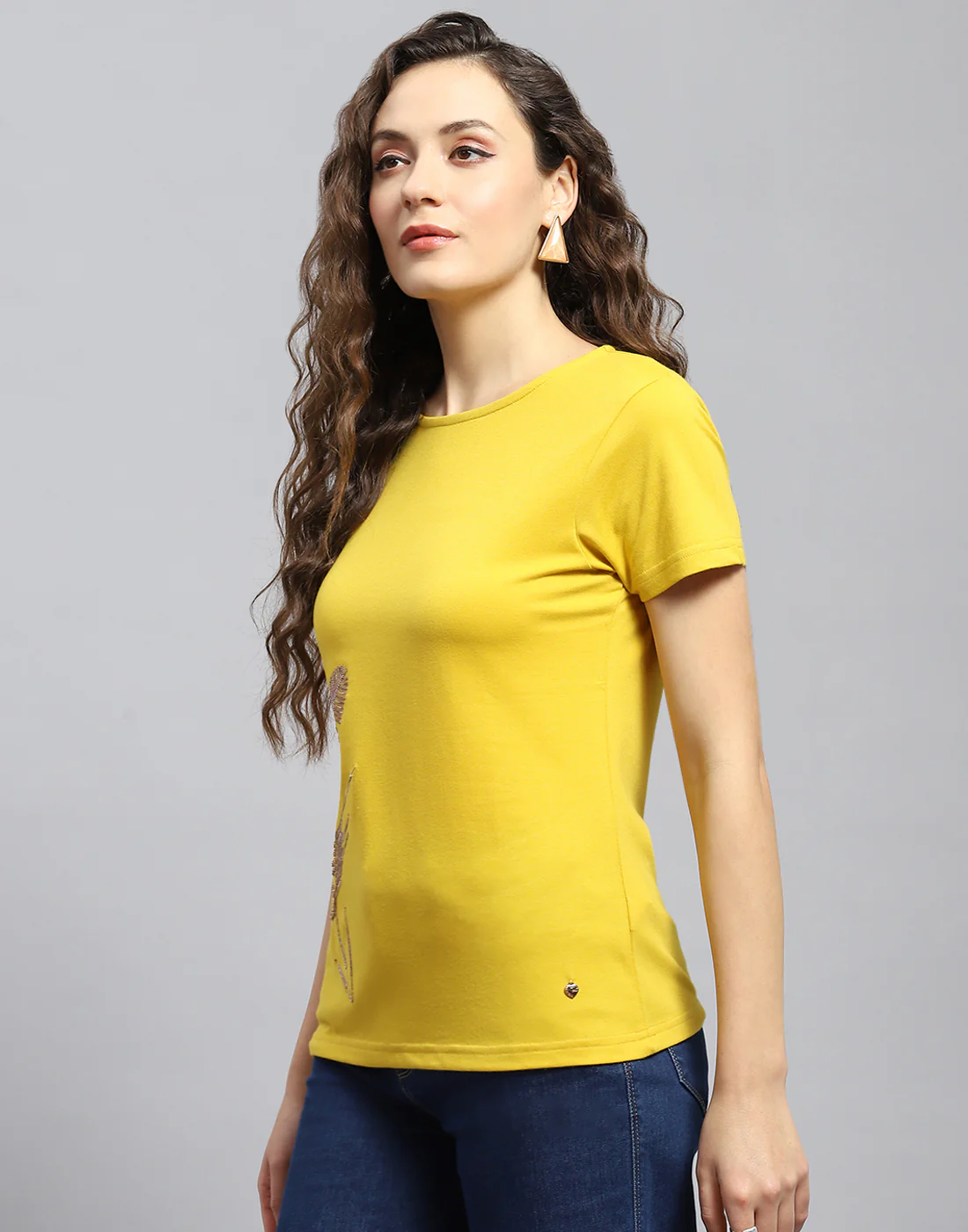 Women Yellow Embellished Round Neck Half Sleeve Top - Image 3