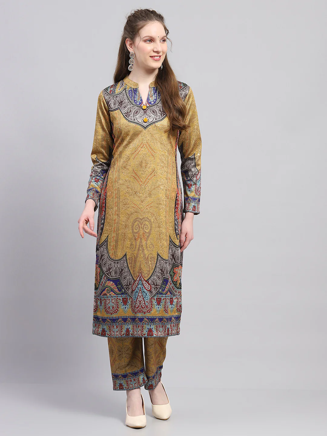 Women Yellow Printed Round Neck Full Sleeve Kurti Set for Winter - Image 3
