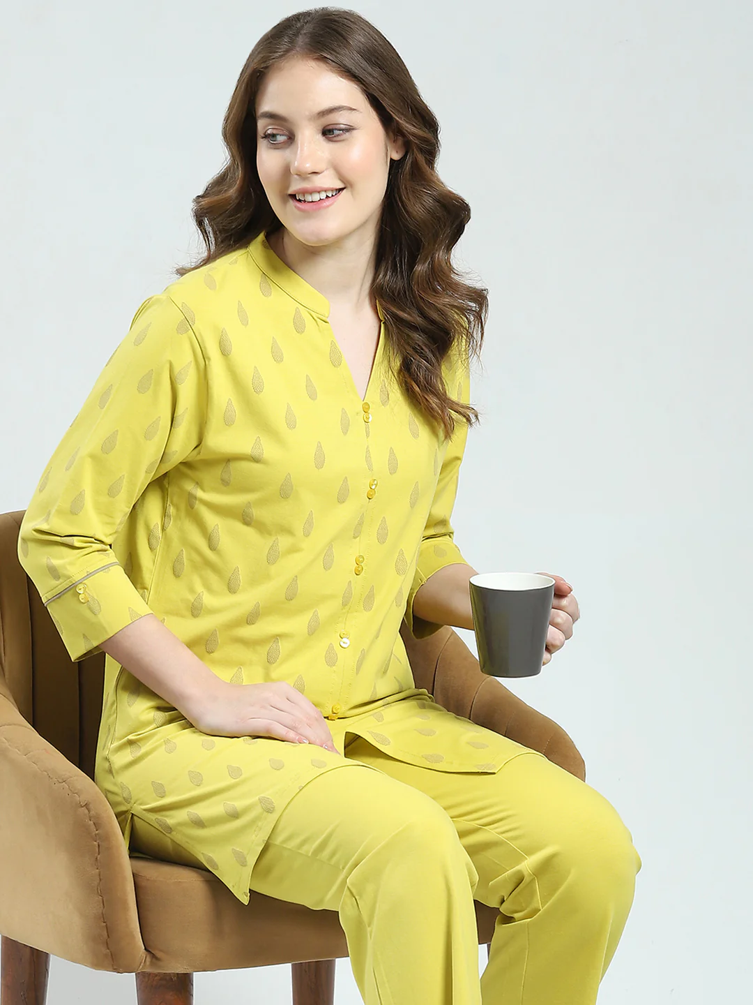 Women Yellow Printed Round Neck 3/4th Sleeve Lower Set - Image 6