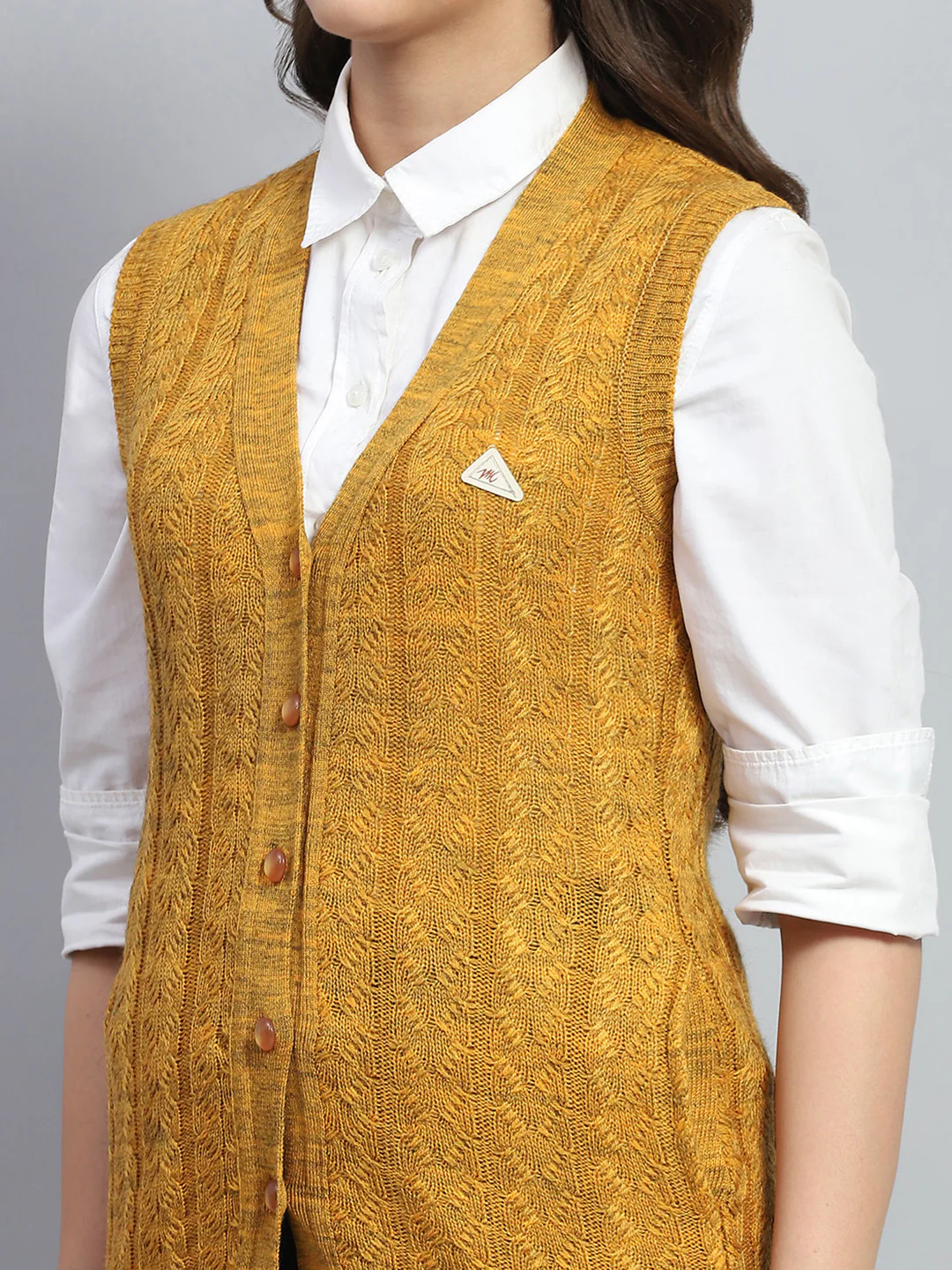 Women Yellow Self Design V Neck Sleeveless Cardigan - Image 7