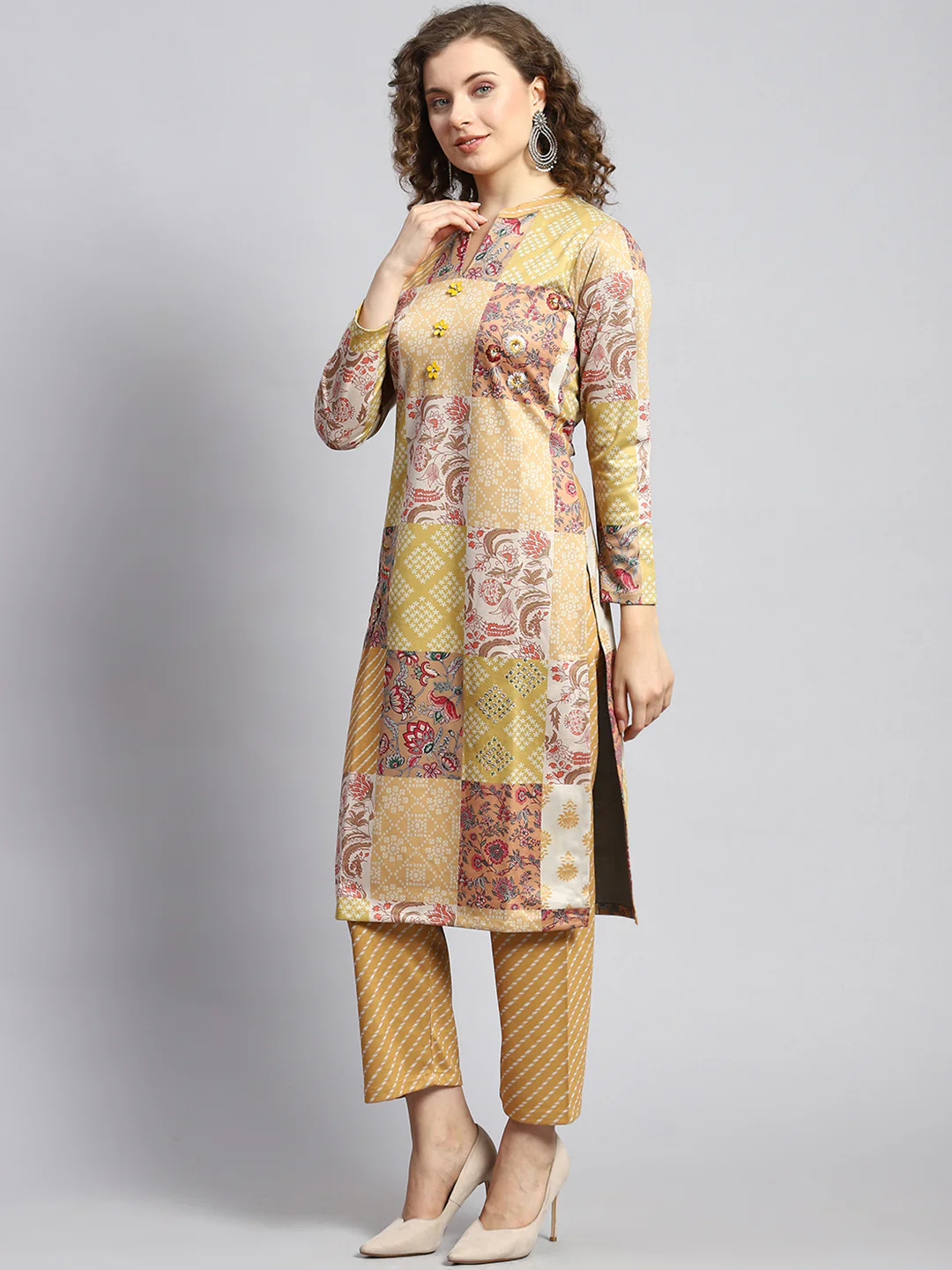 Women Yellow Self Kurti+Lower Set - Image 3