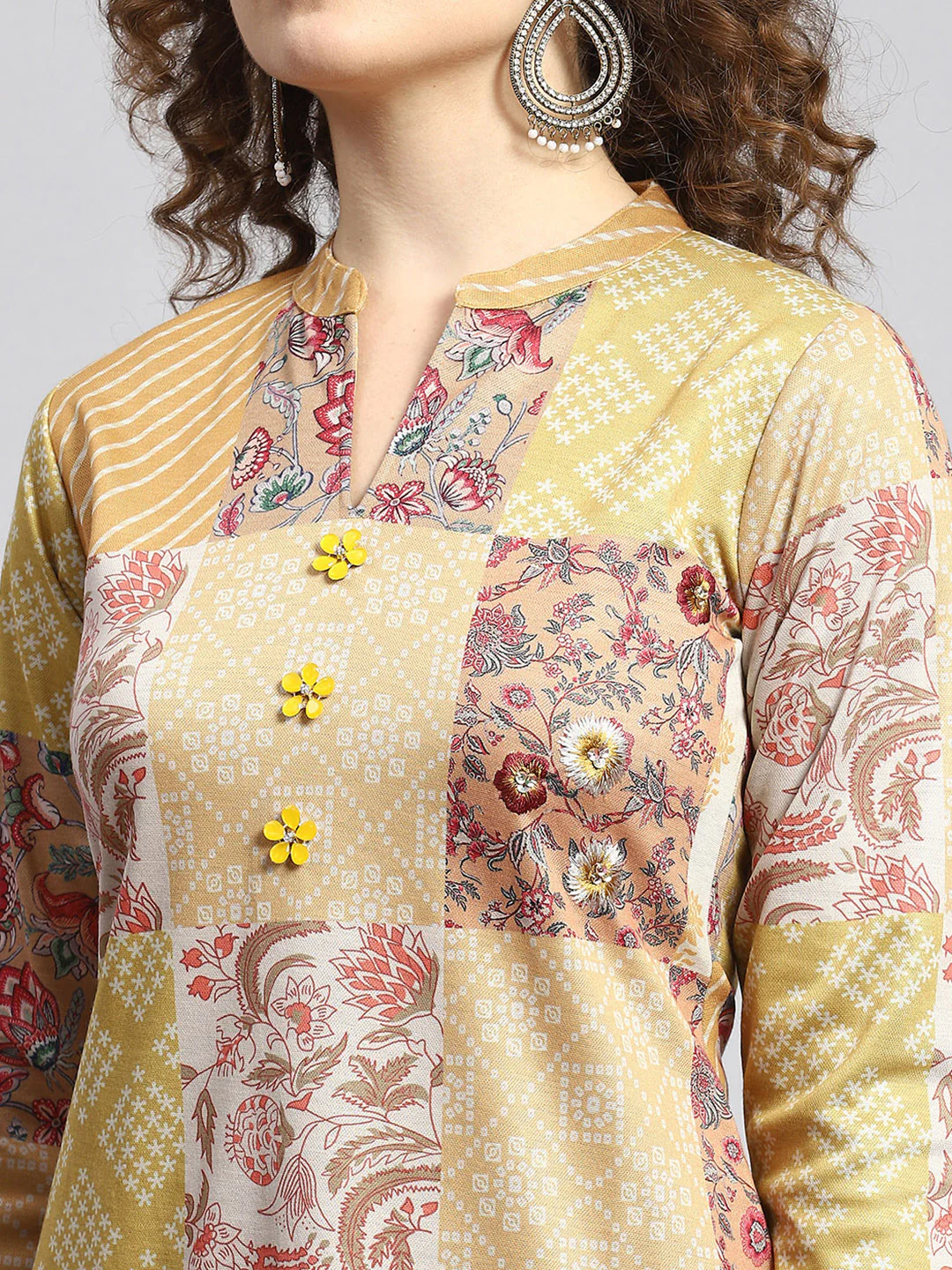 Women Yellow Self Kurti+Lower Set - Image 5