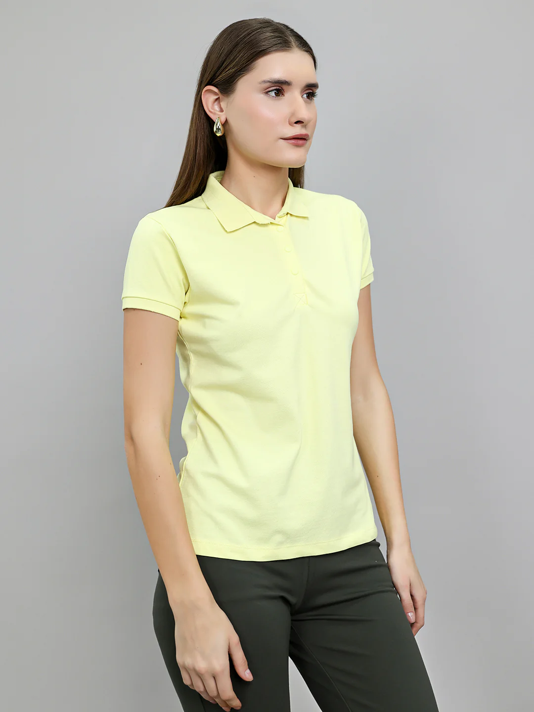 Women Yellow Solid Collar Half Sleeve T-Shirt - Image 2