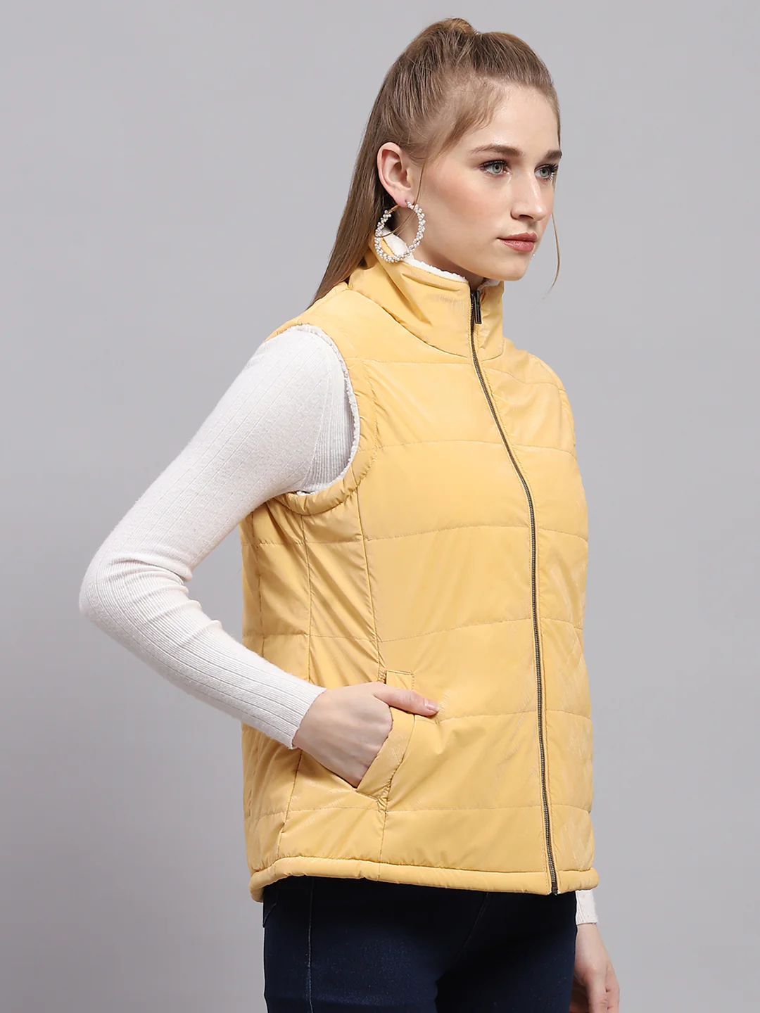 Women Yellow Solid Mock Neck Sleeveless Jacket - Image 4