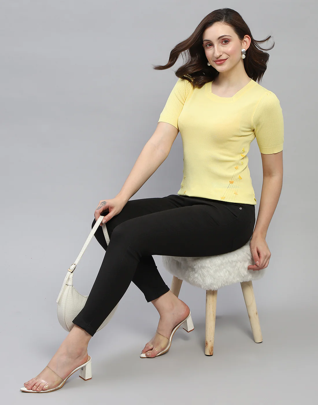 Women Yellow Solid Round Neck Half Sleeve Top - Image 2