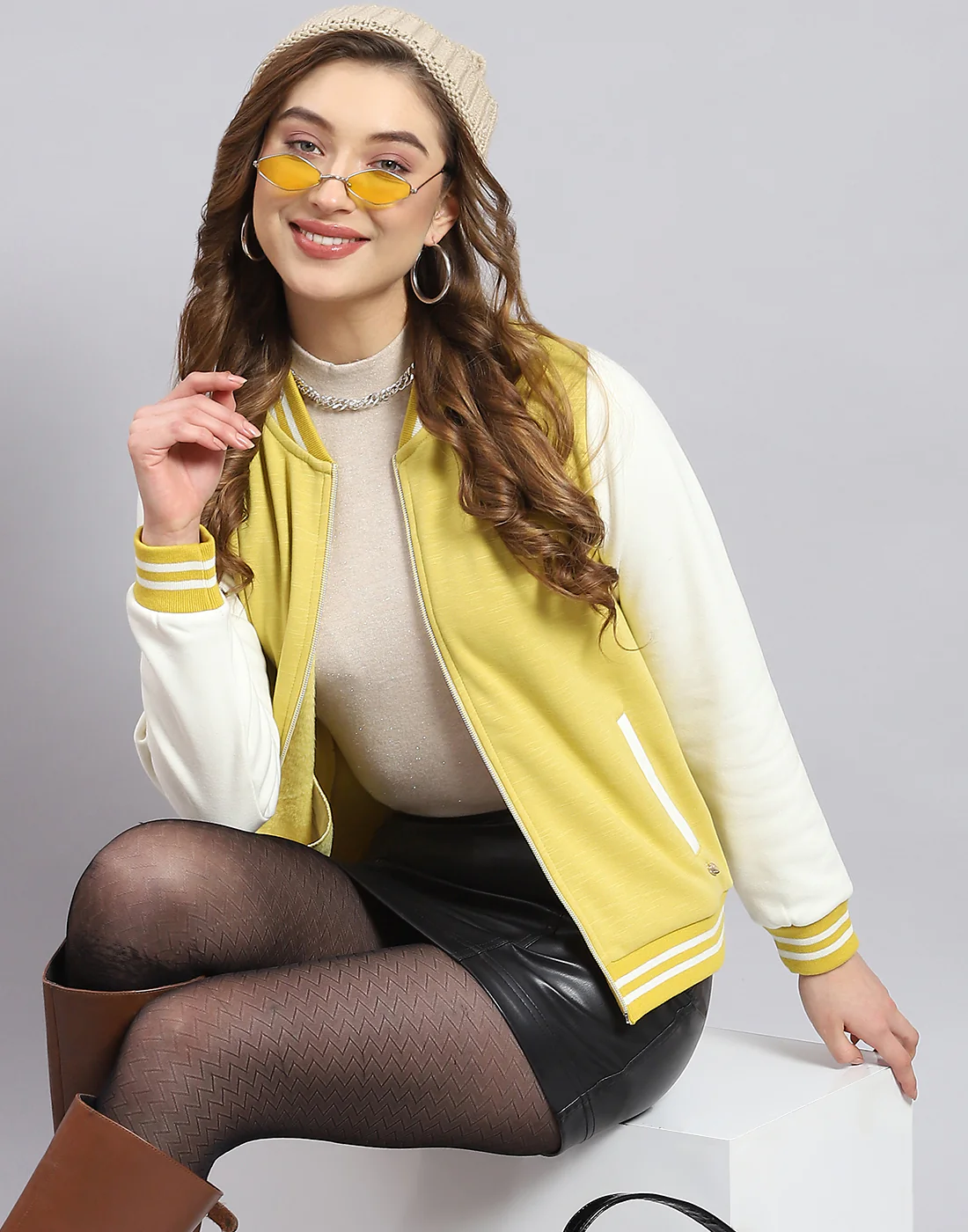 Women Yellow Solid Stand Collar Full Sleeve Sweatshirt - Image 2