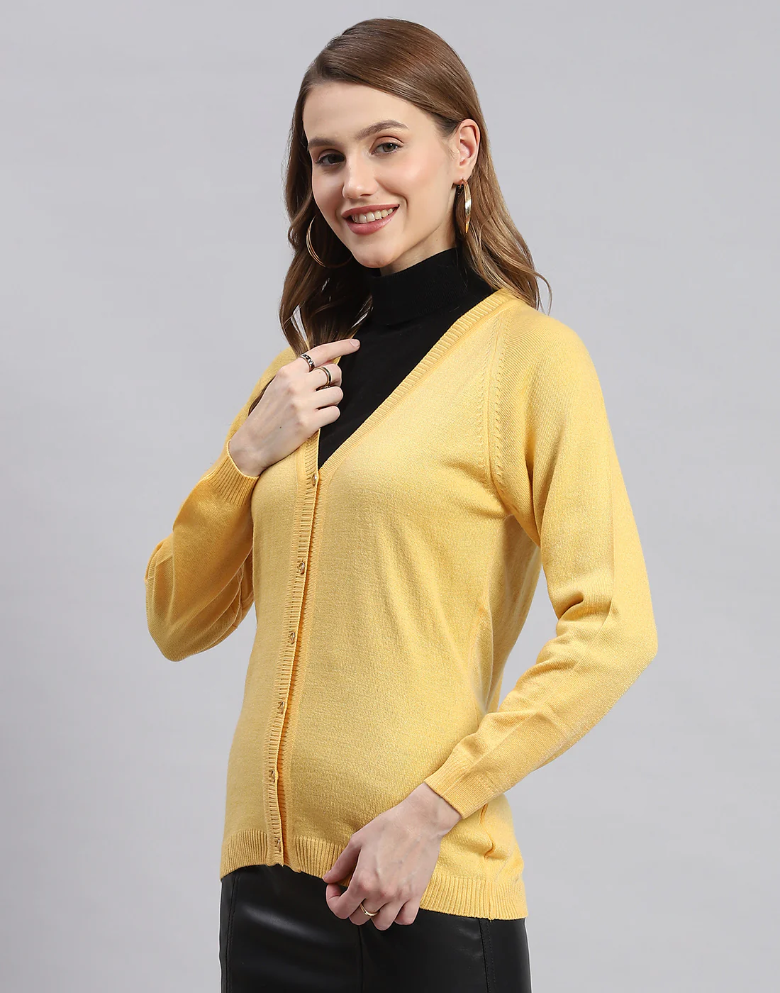 Women Yellow Solid V Neck Full Sleeve Cardigans - Image 3