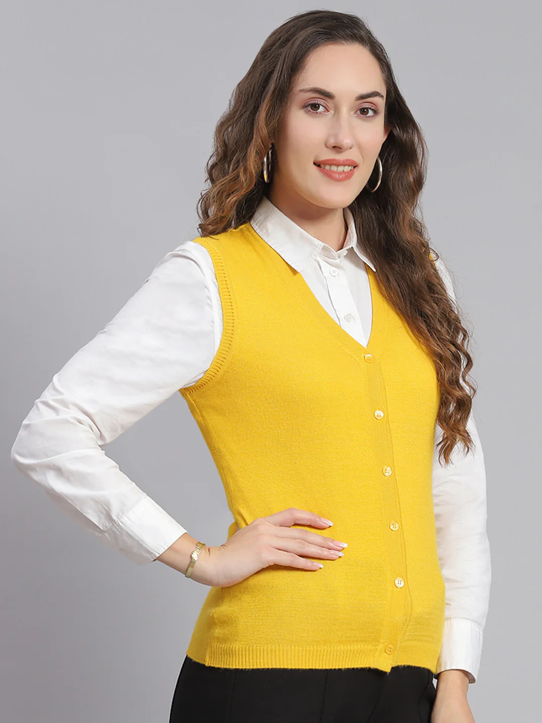 Women Yellow Solid V Neck Sleeveless Cardigans - Image 4