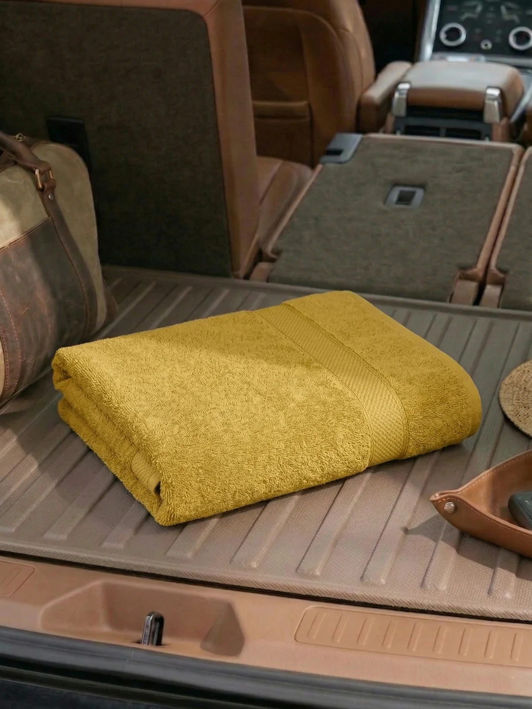 Yellow Pure Cotton Solid 380 GSM Car Towel 1 Piece (Jazz Collection)